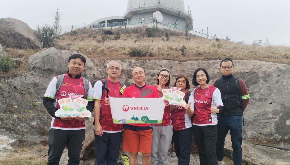 Veolia Hong Kong proudly sponsored the Green Earth Night Walk_7